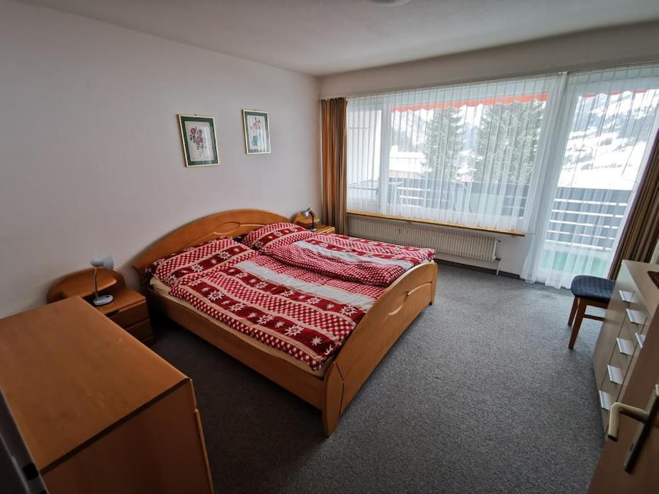 Apartments Haus Quelle ロイカーバード エクステリア 写真