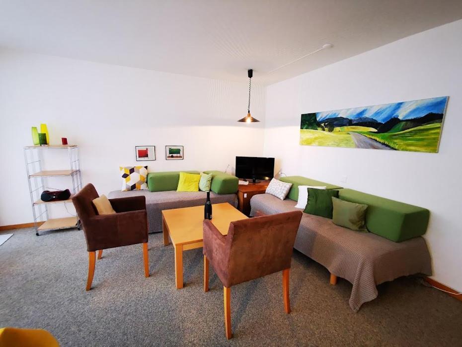 Apartments Haus Quelle ロイカーバード エクステリア 写真