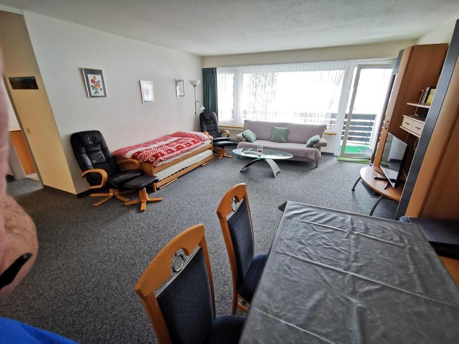 Apartments Haus Quelle ロイカーバード エクステリア 写真